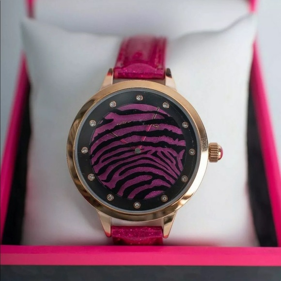 Betsey Johnson Tiger Stripes Pink Glitter gold tone round jewelry watch zebra - Picture 2 of 6